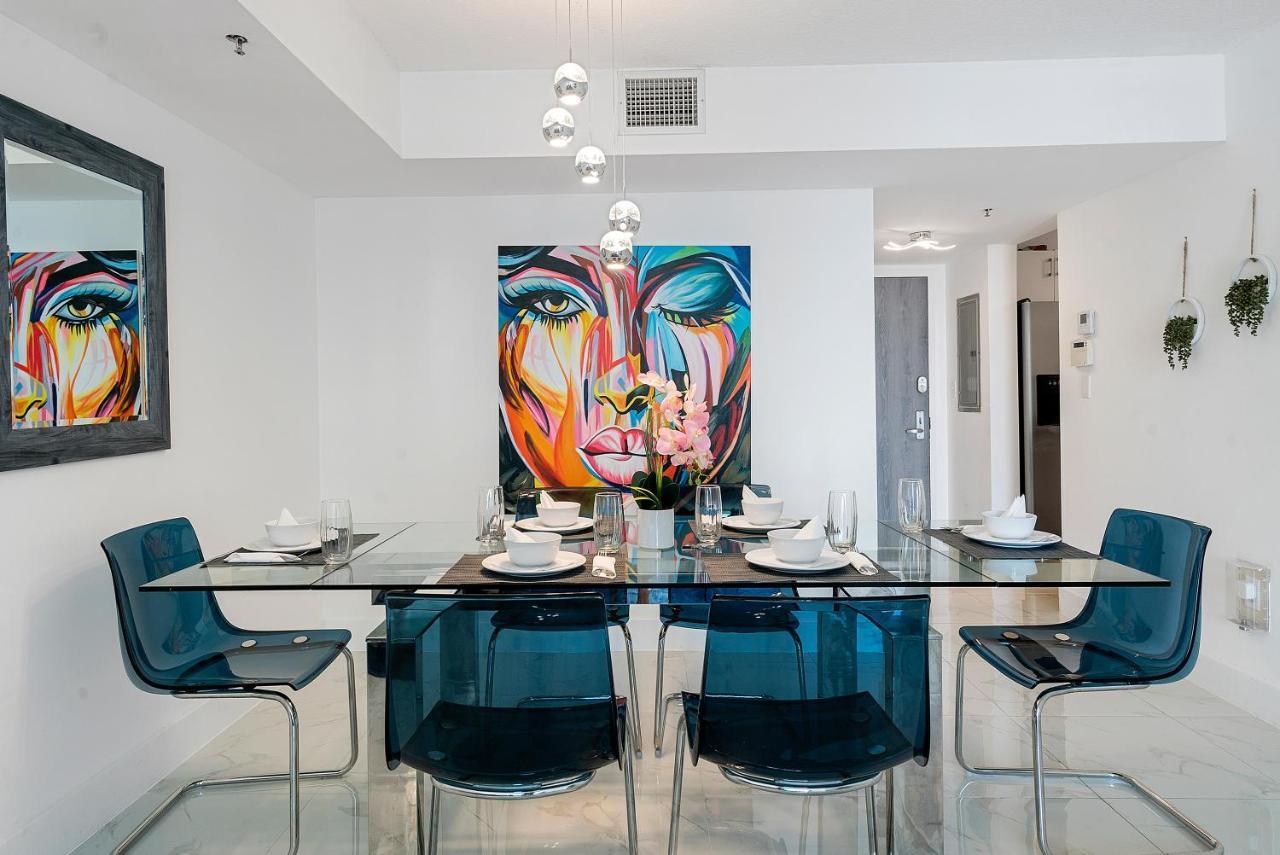 Awesome Penthouse Apt Brickell W/pool Apartamento